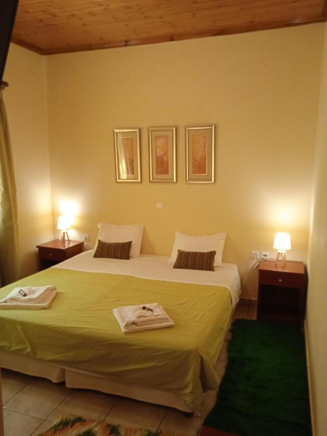 Thiamis Guesthouse Doliana Buitenkant foto