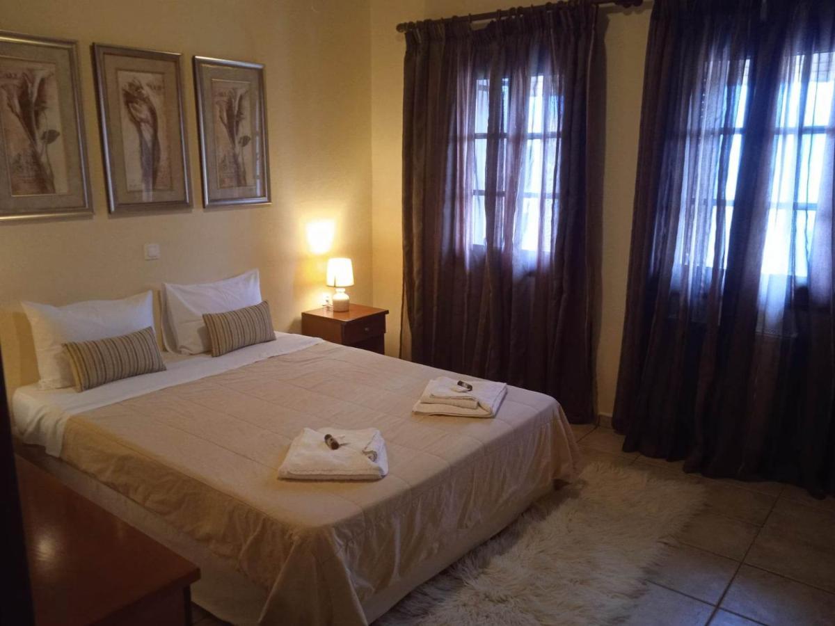 Thiamis Guesthouse Doliana Buitenkant foto