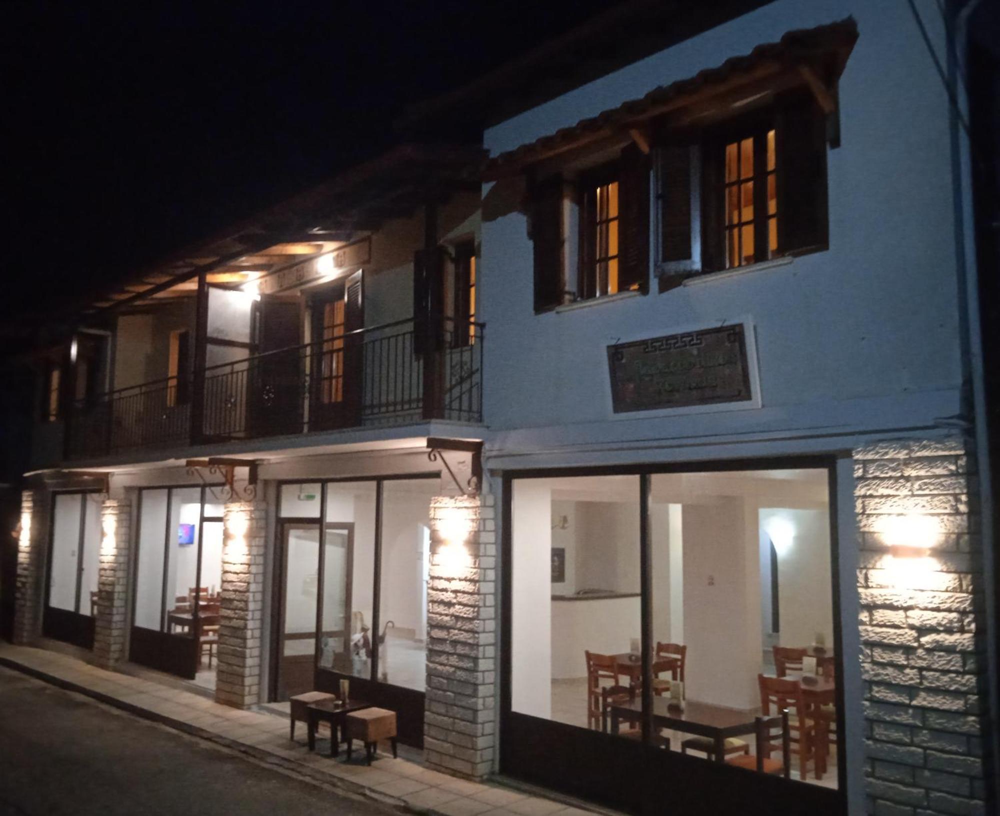 Thiamis Guesthouse Doliana Buitenkant foto